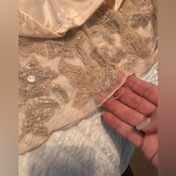 Mac Duggal Beaded Embellished short sleeve gown - Picture 10 of 11